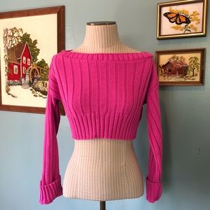 CROPPED BOAT NECK SWEATER